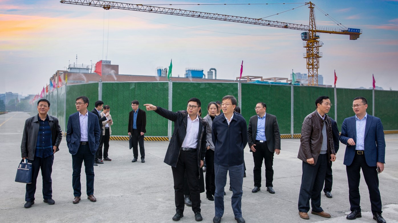 江蘇省政府參事調(diào)研四川海蓉藥業(yè)，共話川藥發(fā)展之路